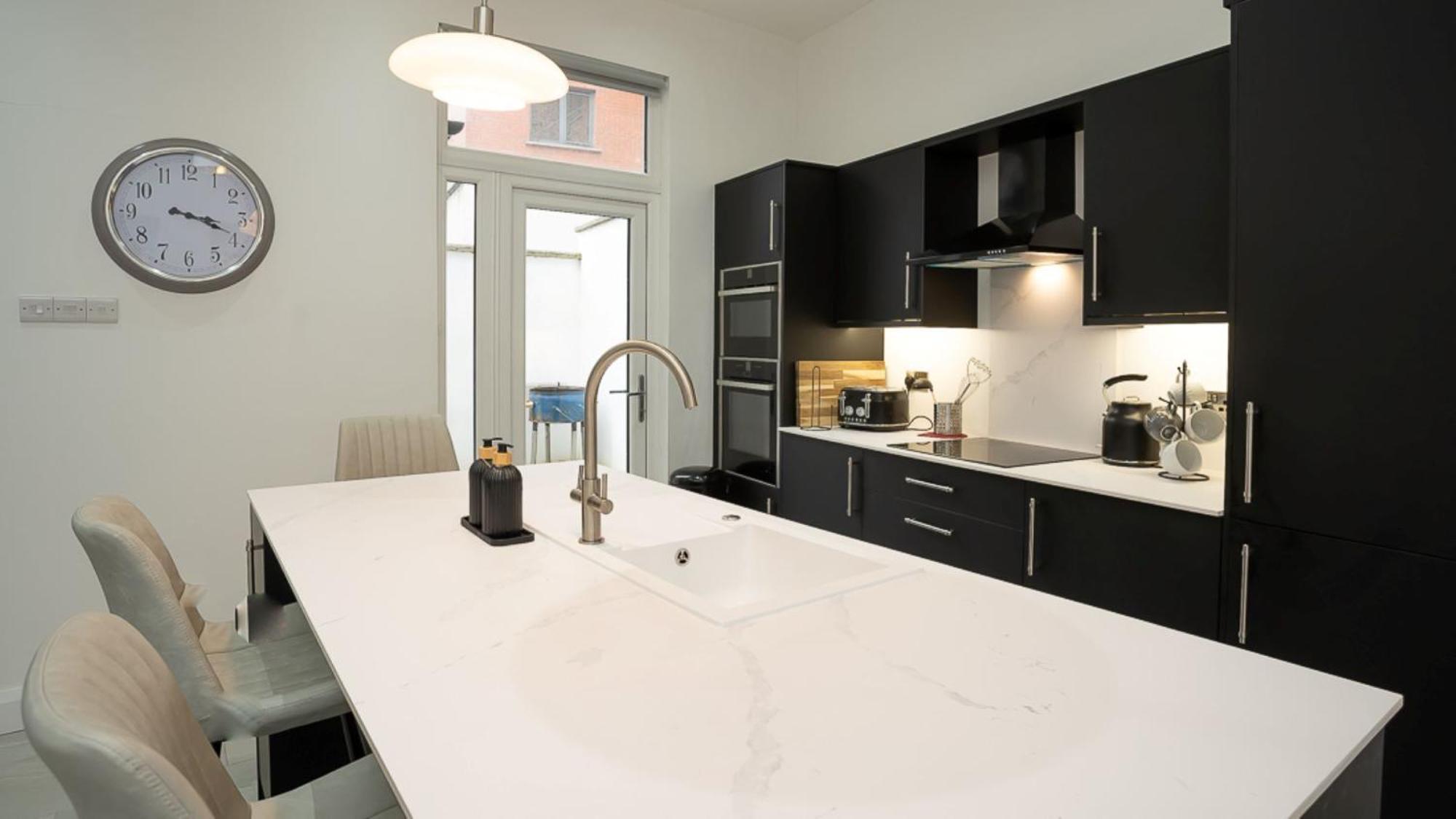 Luxury Central 4 Bdr House By Belfast City Breaks المظهر الخارجي الصورة