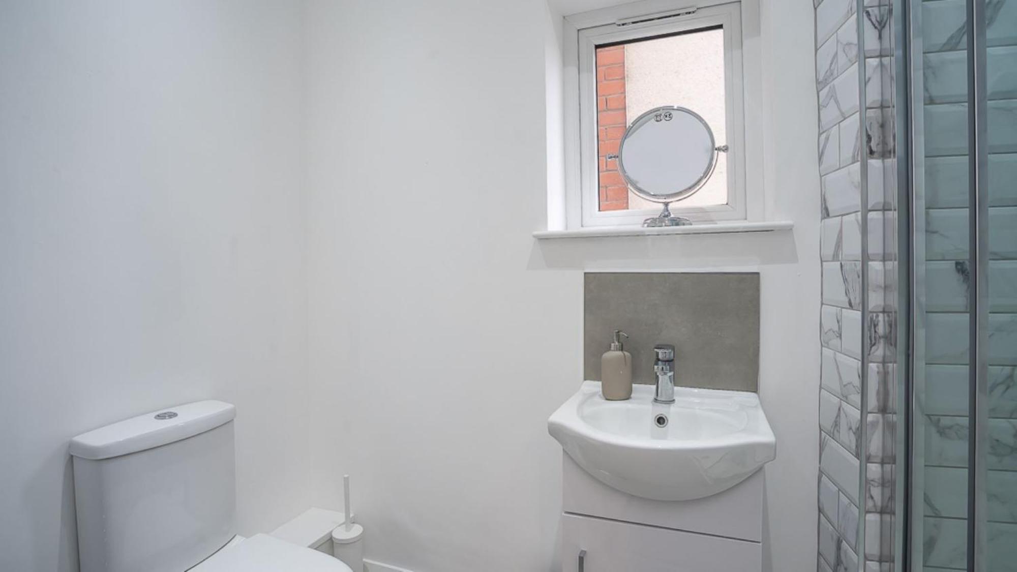 Luxury Central 4 Bdr House By Belfast City Breaks المظهر الخارجي الصورة
